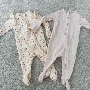 Old navy footie pajamas